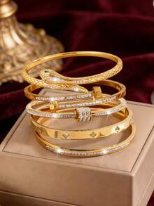 5pcs - Dazzling And Exquisite 18k Gold-Plated Multi-Style Copper And Stainless Steel Bracelet Set, Featuring Zirconia And Clover Elements. A Luxurious Stacked Style, Versatile Combinations, Perfect For Everyday Wear Or Parties. - Gold - View 3