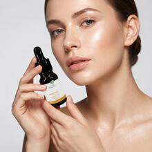 MELAO亮白VC精华液 - 20%维生素C面部精华液，富含透明质酸和维生素E，有效淡化色斑，均匀肤色，提亮肤色。 - 橘色 - 查看 3