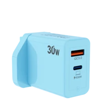 30W双接口旅行快充头，USB-A+C双端口输出，支持智能快充协议，兼容 17/16/15/14/13/12/11 Pro Max/X/8系列、Galaxy S/Note系列、安卓手机、平板电脑等设备。小巧便携。 - 英規插(220-240V) - 查看 9