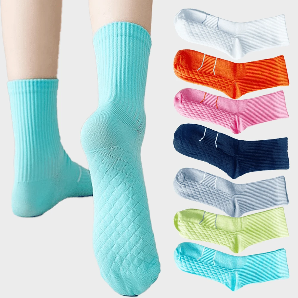 1 Pair Women's Yoga Socks, Non-Slip Thickened Durable Mid-Calf Sports Socks - Multicolor - View 1