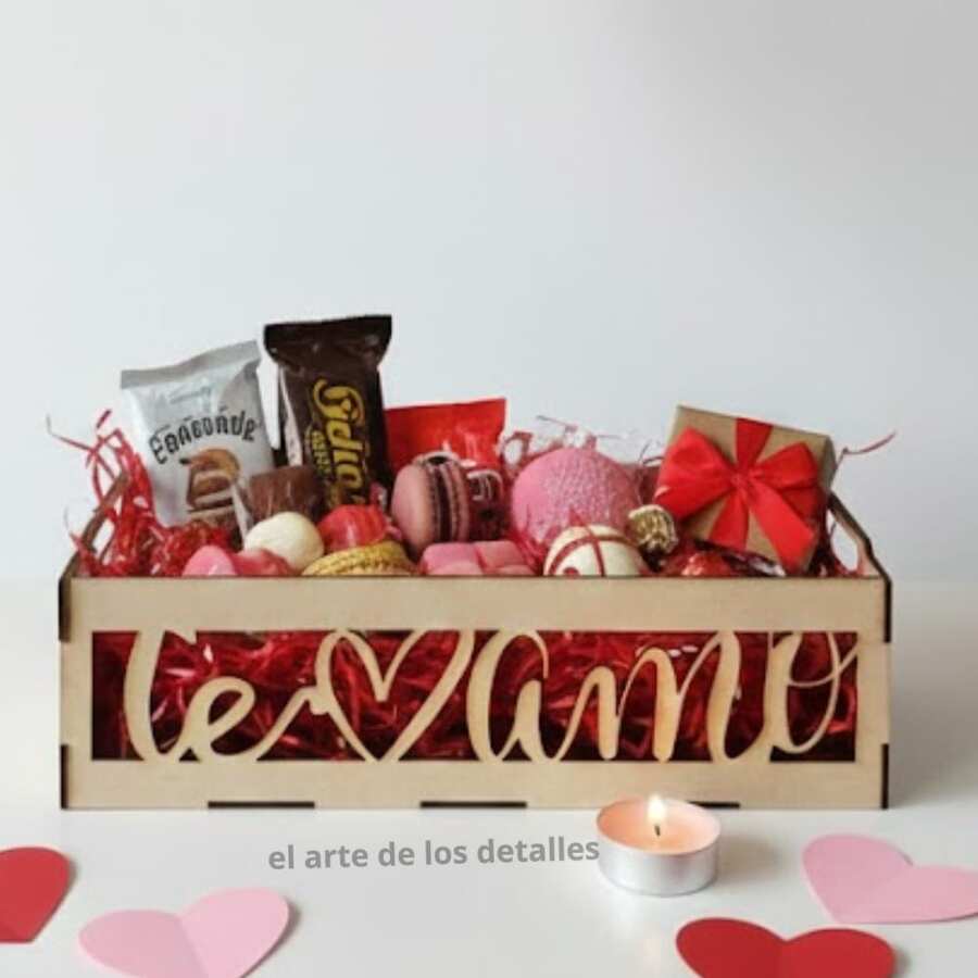 BANDEJA PARA DESAYUNOS SORPRESA, REGALOS DISEÑO CALADO DE TE AMO, REGALO PARA SAN VALENTÍN, DECORACIÓN DE HOGAR, REGALO, MANUALIDADES, DE MDF 3 MM ARMABLE - Multicolor - Ver 1