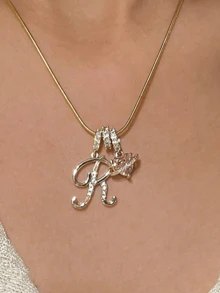 1 mặt dây chuyền hình trái tim đính đá Cubic Zirconia, thiết kế 26 chữ cái tiếng Anh, mặt dây chuyền cổ điển, phù hợp để đeo hàng ngày hoặc trong các buổi tụ họp, món quà lý tưởng cho Ngày Valentine. - Vàng - Xem 2