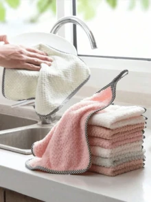 20pcs/Pack Hanging Dish Cloths, Coral Fleece Material Kitchen Cleaning Rags, Random Color, Non-Stick Oil Absorbent Double-Sided Thickened Dishcloths, Kitchen Cleaning Supplies