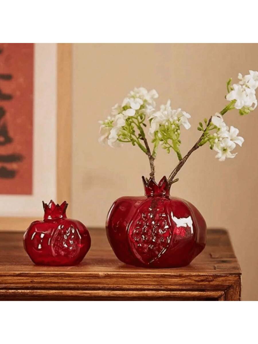 1个优质玻璃石榴花瓶，桌面装饰，花架，水培花盆，适用于家居、餐厅、门厅，是生日、毕业等场合的理想礼物，也是送给女士、母亲、朋友、女友和男友的完美之选。非常适合作为生日、婚礼、周年纪念日、情人节、感恩节和新年惊喜礼物。这款花瓶近乎完美。