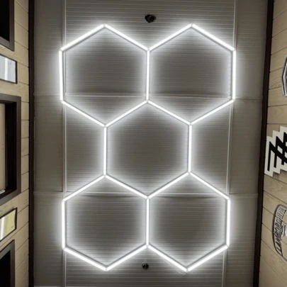 Gonengo Garage Ceiling Lighting 144W Detailing Hexagon Led Garage Light For Car Beauty Station 6500K
