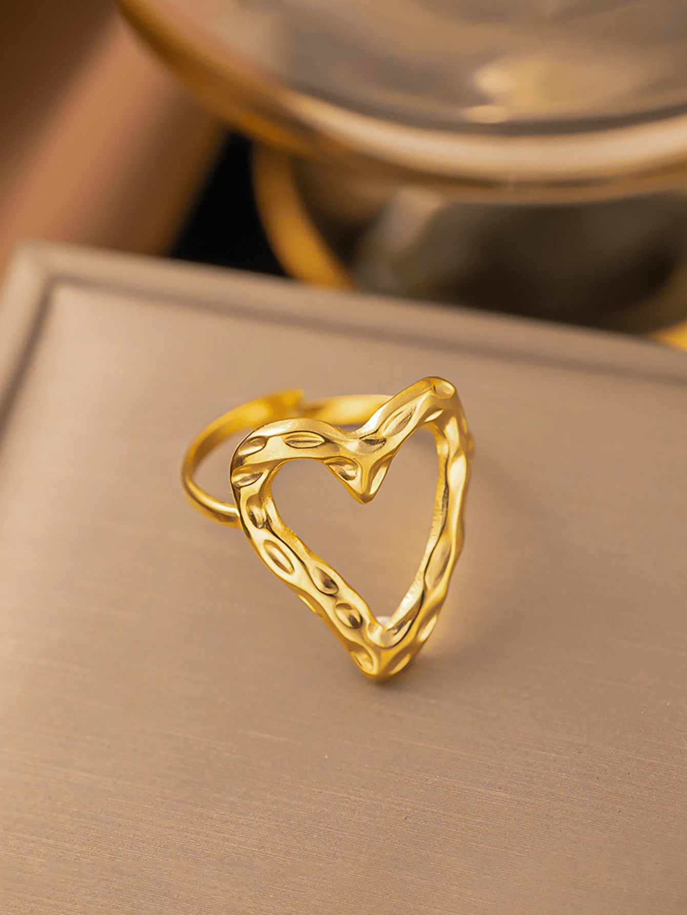 1pc Fashionable Heart Shaped Open Stainless Steel Ring For Women, Unique Niche Vacation Accessory, Suitable For Women's Casual Daily Wear - 4021 - View 1