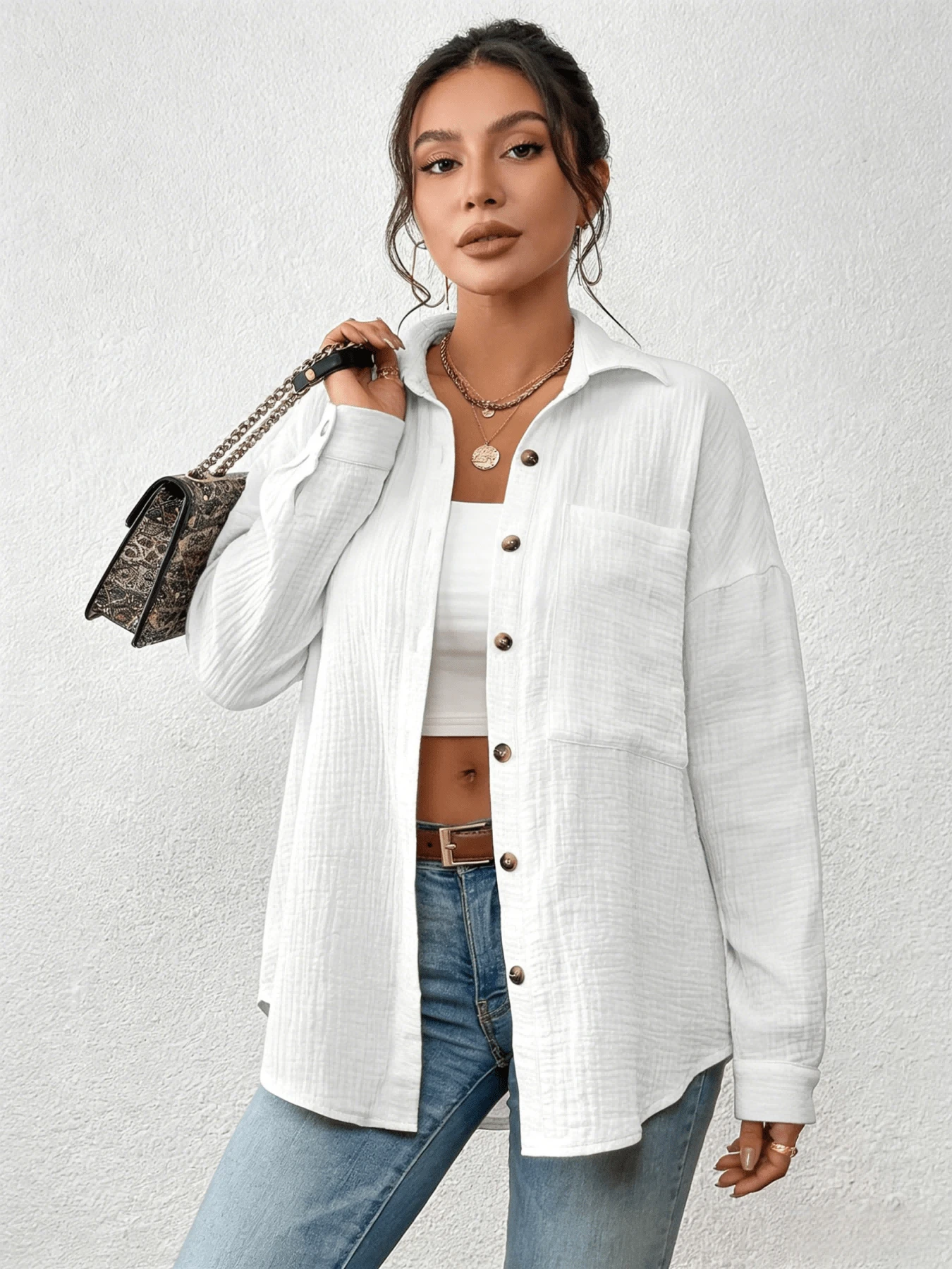 Women's Oversized Button-Up Shirt, Long Sleeve Collared Casual Blouse With Chest Pocket, Soft Cozy Women's Spring Fall Clothing, Western Outfits For Women, Valentine Outfits For Women, Valentine's Day, New Years Outfit Women, Christmas Outfit Women, Women's Spring Fashion, Women's Spring Promotion, Women Curve, Holiday Gift, Office & Casual Attire - 白色 - 查看 1