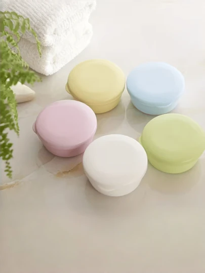1个旅行装防漏塑料皂盒，带安全盖 - 浅绿色、黄色、粉色、天蓝色 | 小巧圆形设计，适用于浴室用品和个人卫生用品，浴室收纳，便携式皂盒，时尚皂碟，光滑质地，一键式搭扣