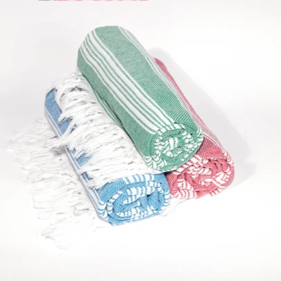 COTZRTOV 1Pc Turkish Beach Towels, Turkish Bath Towels, Extra Large Beach Towel-100*180cm/39*71in, Sand-Free, Quick-Drying, Lightweight, Suitable For Family Travel, Fitness Swimming, Beach Vacations And Bathroom.