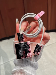 1 set husă de telefon din silicon moale cu model de trandafiri și cal, cu cap de încărcare, design rezistent la șocuri, acoperire completă, compatibilă cu 17/17 Pro Max/17 Pro/Air/16/11/13 Pro/15 Pro/15/13 Pro Max, potrivită pentru iPhone 14/13/12, husă de protecție pentru iPhone 17 Pro Max, cadou pentru femei, cadou de Ziua Îndrăgostiților - Roz - Vizualizare 3