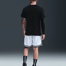 Camiseta de manga corta Nike Dri-Fit transpirable, cómoda, ligera y suave - Negro - Ver 2