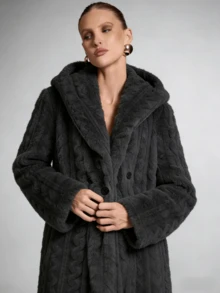 Beige Faux Fur Cable Knit Long Coat, A Fashion - Forward & Warm Hot Outfit Crafted With Premium Fuzzy Material, Boasting A Flowy Longline Silhouette And Classic Cable Knit Pattern, Ideal For Adding Elegant Winter Style By Pairing With Sweaters Or Blouses In  Define Jacket  Sports Jacket  Ski Clothes Women  Zip Up Jackets  Fitted Jacket  Winter Coat For Women  Abrigos De Invierno Para Mujer  Women's Winter Clothing Of Women's Winter Clothing Women's Winter Fashion Women's Winter Promotion Of Women's Winter Clothing Christmas  Ugly Christmas Sweater Women Curve - 灰色 - 查看 2