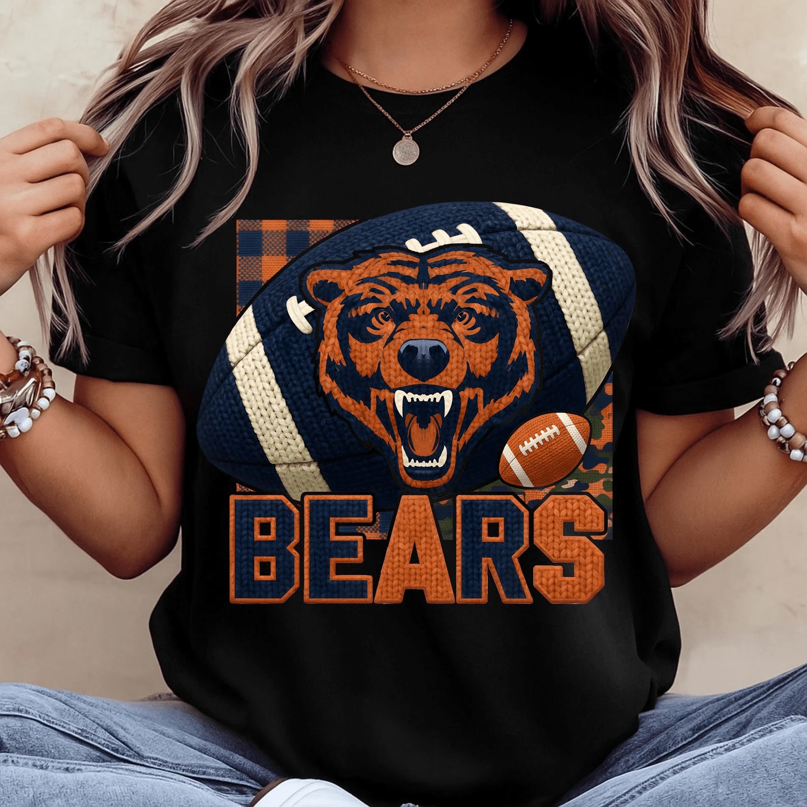 Chicago Football Bear PNG Bears Football Png Bears Crochet Png Football State Team Mascot Stylish Design Grizzly Mascot - 黑色 - 查看 1