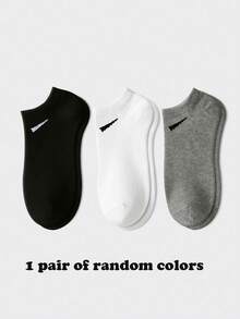 30双/60只纯色时尚女袜，简约舒适，休闲百搭，适合日常穿着，是冬季礼物、圣诞礼物和运动袜的理想之选，可赠送亲朋好友（1双=2只）。可选数量：2只/6只/10只/20只/30只/60只。