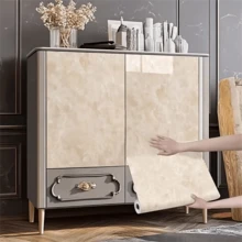 1卷自粘防水壁纸，带覆膜，仿大理石纹，无纺布材质，加厚乙烯基材质，适用于客厅、卧室、商业空间、厨房台面、浴室等，安装简便，无缝拼接，是感恩节、万圣节的绝佳礼物。