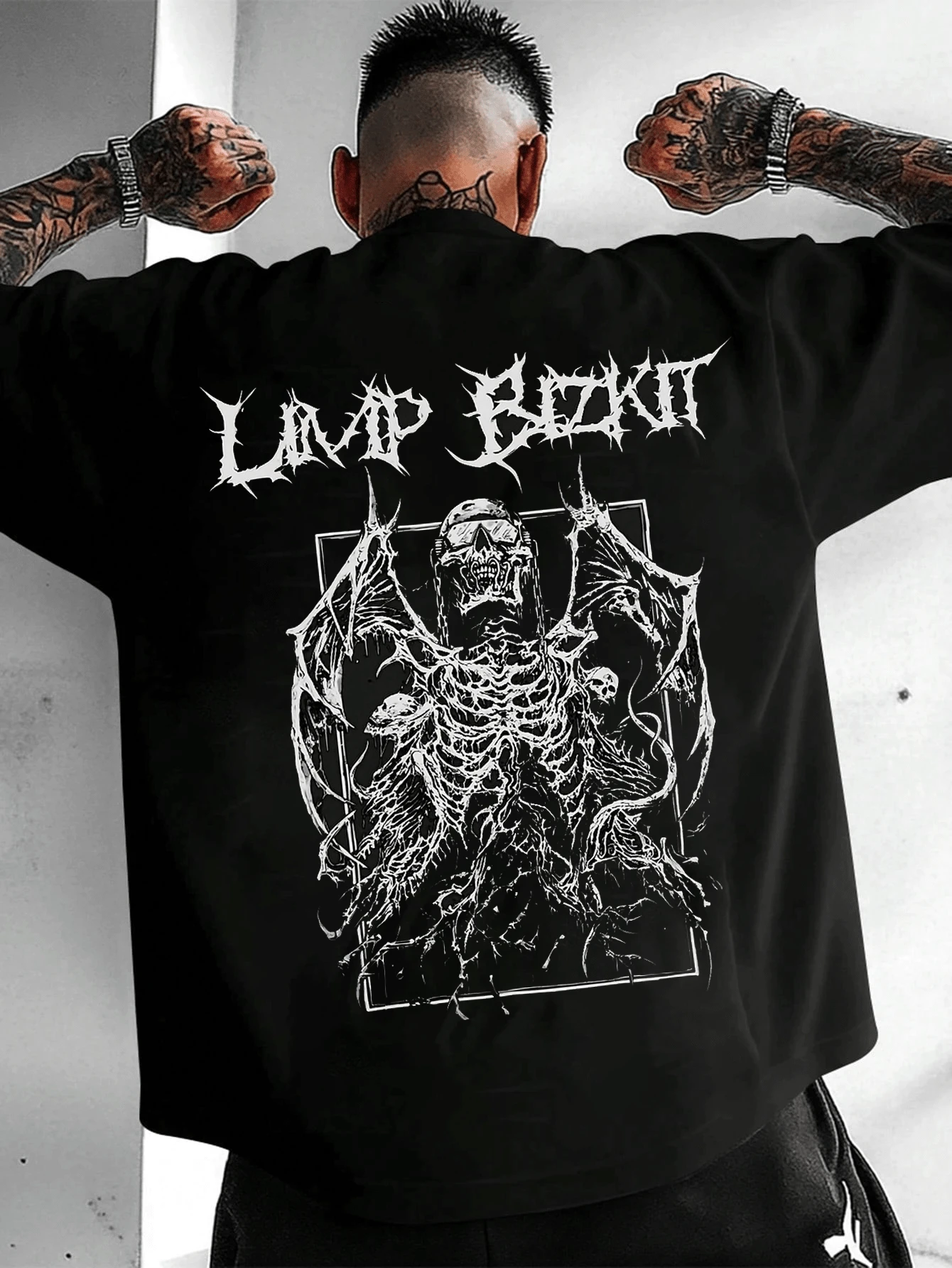 Camiseta de manga corta para hombre de 180 g, estilo veraniego, informal, versátil y con cuello redondo. - Negro - Ver 1