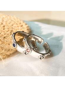 Set de Joyería: 2 Anillos Ajustables de Anime (Sophie y Castillo) + Earcuff Grandes de Acero Inoxidable - Accesorio Ideal para Regalo - Multicolor - Ver 4