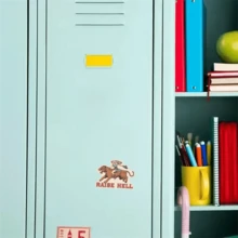 “1张3英寸可移除户外防水乙烯基贴纸 – 耐用的‘Raise Hell’复古虎女设计 | 励志酷炫时尚贴纸，适用于笔记本电脑、手机壳、水瓶、头盔、滑板、摩托车、汽车等 | 适合年轻人的创意个性化贴纸” - 彩色 - 查看 8