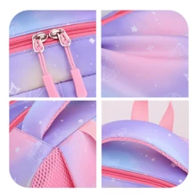 Mochila Escolar Niña Estilo Galaxia Iridiscente + Mochila Infantil Ligera Resistente + Mochila Primaria con Diseño Estrellas y Arcoíris + Mochila Niña 6-12 Años Material PU Brillante + Capacidad A4 + Correas Hombro Transpirables de Malla + Bolsillos Múltiples Organizador + Mochila Escolar Impermeable Ligera + Estilo Unicornio Pastel Rosa Morado + Mochila Infantil para Regreso a Clases + Compartimentos Principales y Laterales + Correas Ajustables + Mochila Niña Estilo Kawaii Brillante + Ideal Primaria Secundaria + Mochila Escolar con Estética Holográfica - Morado - Ver 7