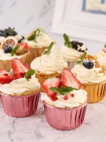 50pcs/Set Round Paper Cupcake And Muffin Baking Cups, 9 Assorted Colors, Make Baking Easier, Heat-Resistant Oil-Proof Aluminum Foil Baking Cups, Suitable For Weddings, Parties, Valentine's Day, Christmas, Halloween, Easter, Thanksgiving, Holiday Baking Supplies, Decorative Cupcake Liners. - Silver - View 11