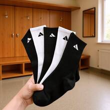 情人节礼物，20/10/5双装男女通用运动袜 - 加厚舒适，适合健身和跑步 - 吸湿透气面料 - 无缝袜头设计 - 防滑 - 篮球、徒步和日常穿着的理想之选 - 运动和日常使用的完美之选，健身爱好者的理想之选 - 黑與白 - 查看 6