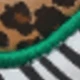 豹紋綠底白紅
