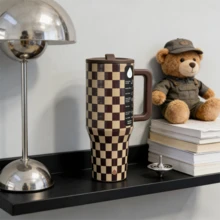40Oz Large-Capacity Water Bottle With Long-Lasting Heat Retention And Cold Preservation. Comes With A Handle And A Straw In Dual Modes. The Bottle Cap Can Be Opened With One Hand For Direct Drinking. Perfect For Use During Exercise, Driving And Meetings. Suitable For Personal Use As Well As As A Gift - 彩色 - 查看 6
