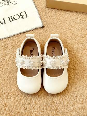1 par de zapatos Mary Jane de niña con encaje y perlas falsas | Zapatos planos de punta redonda | Suela antideslizante de piel sintética | Estilo elegante de princesa | Zapatos para uso diario/fiesta de boda