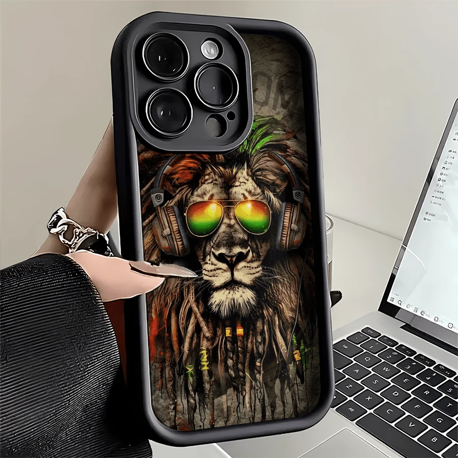 Esta funda con diseño de león reggae es compatible con Apple 16E/15/14/13/12/11/PRO/PLUS/PROMAX/MINI, S/A/M/NOTE, S/G/EDGE/E, Transition Spark/HANTOM/CAMON/INFINIX, Honor 400/PLAY/X/Y, OPPO Reno/A/F, 14/Redmi/POCO/NOTE y otros modelos. Está hecha de TPU transparente, simple, elegante y duradero. Es ideal para San Valentín, Halloween, Navidad, para uso personal o como regalo. - Negro - Ver 1