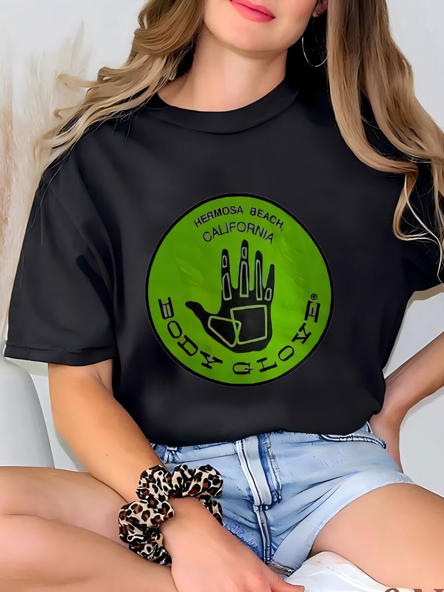 Womens Vintage 90s Body Glove Big Logo Sweatshirt Body Glove Crewneck Body Glove Sweater Pullover Streewear Style Nice White Colour Size Medium T-Shirt - 黑色 - 查看 1