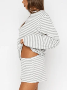 Women Y2K Striped Pajamas Set Crewneck Long Sleeve Loose Fit T Shirts Top And Shorts Spring Fall Comfy Two Piece Lounge Sets Lounge Sleepwear Pjs Set - 淺灰色 - 查看 5