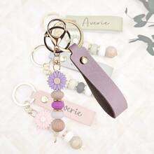 1pc Personalized Daisy Beaded Keychain | Customizable Birthday Flower Keychain | Faux Leather Keyring | Handmade Floral Bag Charm | Back To School Gift | Friendship Gift | Birthday/Mother's Day Gift, Suitable For Women, Graduation Season, Bridesmaid, Teacher's Day, Niche Elegant Accessory, Galentine's Day, Ramadan, Eid - Multicolor - View 21