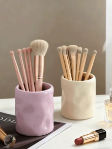 1pc Creative White Raised Round Resin Makeup Brush Holder, Can Store Makeup Brushes, Pencils, Etc., Suitable For Vanity Desk, Can Hold Eyeshadow Brushes, Eyebrow Brushes, Pencils, Ideal Gift, Also Suitable For Winter, Home Decor, Wedding Decor, Jewelry Box, Party Decor, Valentine's Day And Birthday , Makeup Room Decor,Makeup Bag,Travel Essential - Multicolor - View 5