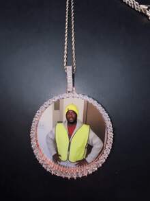 Customized Large Round Frame Photo Pendant Necklace, Brass & Zirconia Sparkling, DIY Photo, Hip Hop Daily Wear Jewelry, With 50cm Twisted Chain Gift, Silver, Stylish, Colorful, Vintage, Simple, Unisex, Casual, Cuties, Custom, Personalized, Unique, Ideal Gifts For Him, Middle School Students, High School Senior High School Students, College Students, University Students, Freshman, Sophomore, Underclassmen,Chic Autumn - 彩色 - 查看 4