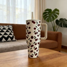 40Oz Large-Capacity Water Bottle With Long-Lasting Heat Retention And Cold Preservation. Comes With A Handle And A Straw In Dual Modes. The Bottle Cap Can Be Opened With One Hand For Direct Drinking. Perfect For Use During Exercise, Driving And Meetings. Suitable For Personal Use As Well As As A Gift - 彩色 - 查看 14