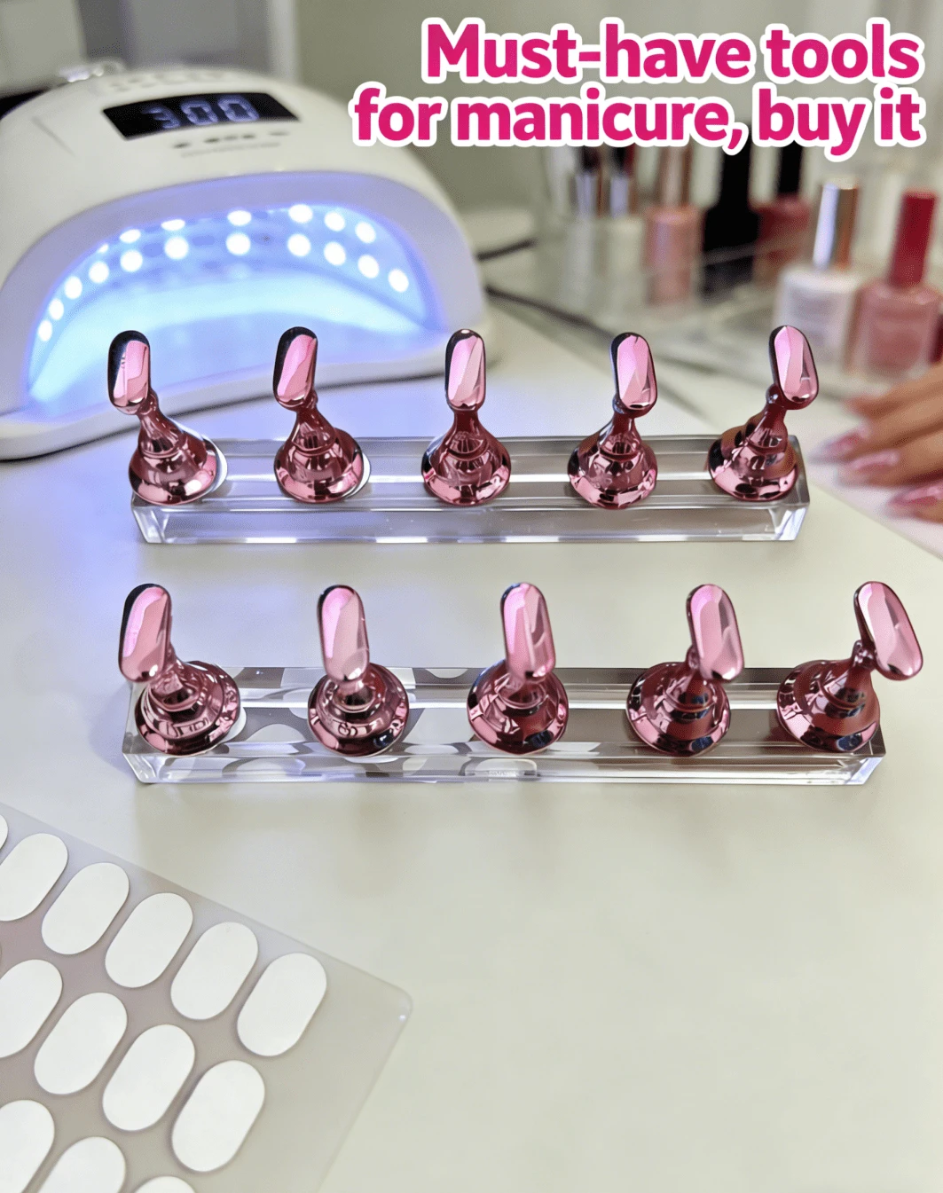 2 Sets Pink Nail Painting Practice Stand With 100 PCS Double-Sided Tape Nail Stand Press Ons & Magnetic Nail Holder With Strong Reusable Putty - Ultimate Display & Painting Stand Nail Art, Gel Polish, Acrylics & Manicure Designs (Model A-Pink). - 電鍍粉色 2件 - 查看 1