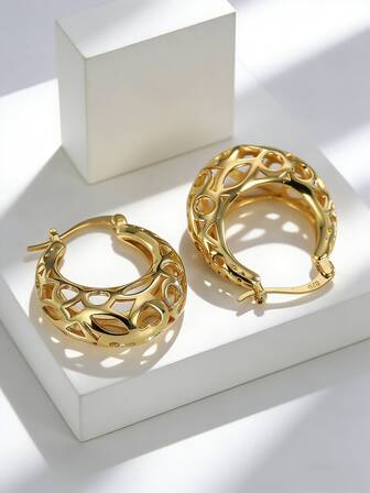 Charm-In Women's Gold-Plated Cutout Filigree Hoop Earrings - Elegant Design For Evening Events/Casual Gatherings, Charming Gift For Her (Birthday/Christmas)