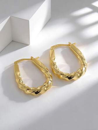 Charm-In Damen Goldplattierte Verdrehte Ovale Creolen - Strukturiertes Design für den täglichen Stil/Partyoutfits, Geschenk für sie (Geburtstag/Weihnachten)