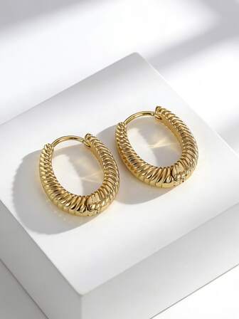Charm-In Women's Gold-Plated Coiled Texture Hoop Earrings - Chic Design For Daily Outings/Party Looks, Stylish Gift For Her (Valentine's Day/Birthday)