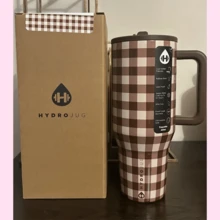 Limited Edition HydroJug Traveler - 32 Oz 40 Oz Water Bottle With Handle & Flip Straw - Fits In Cup Holder, Leak Resistant Tumbler-Reusable Insulated Stainless Steel & Rubber Base - Gifts For Women & Men, - ACTA BROWN GINGHAM - 查看 4