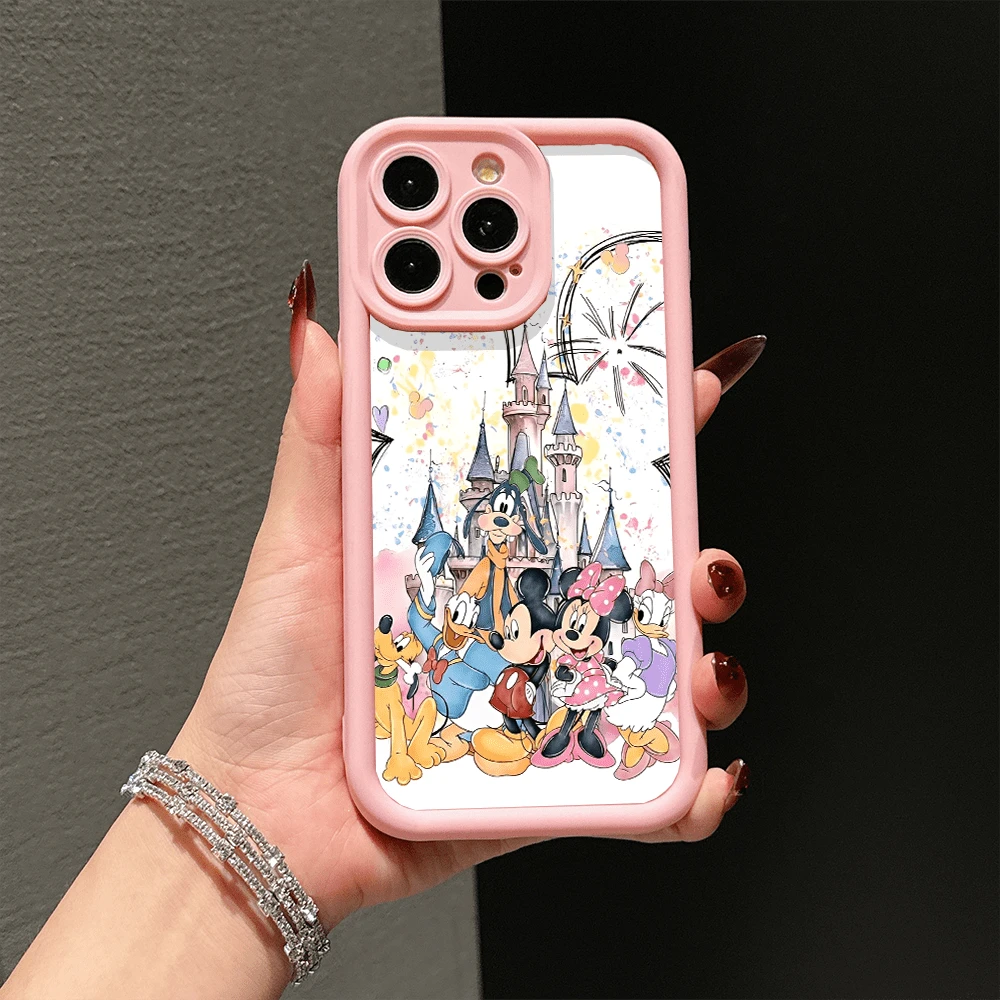 Disney.What Disney Mickey Mouse And Friends Characters Patterned Phone Case With Fireworks And Castle Design. Compatible With IPhone 17, 16, 15, 14, 13, 12, And 11 Pro Models. Made Of Durable TPU With Shockproof Protection. A Perfect Gift For Family, Friends, Birthdays, Holidays, And Any Special Occasion. - 粉色 - 查看 1