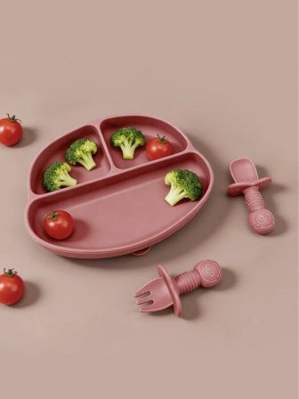 1件/3件套婴儿喂养餐具，硅胶三格餐盘，硅胶叉勺，必备婴儿喂养套装，培养宝宝自主进食能力，适合6个月以上婴儿，情人节送给宝宝的绝佳礼物