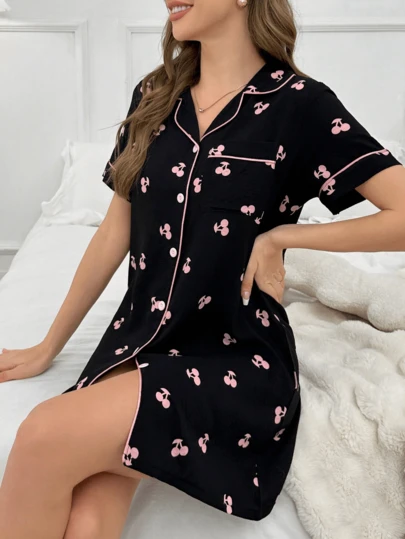 心形印花撞色翻领纽扣女士睡裙，带滚边装饰