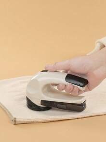 电动迷你除毛器，电池供电式毛絮去除器，织物剃毛器，衣物除毛器，礼品装，不含电池 - 彩色 - 查看 9