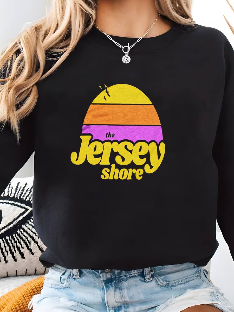Jersey Shore Sunset Sweatshirt: Camiseta Gráfica Retro De Jersey Nuevo Sudadera - Negro - Ver 1