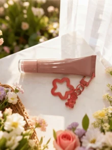 1 Set Lip Gloss Keychain DIY Kit, Includes 1 Bear Pendant And 1 Star Keychain. The Keychain Is Decorated With A Bear Pendant. This Fashionable And Colorful DIY Set Is Perfect For Crafters, As Well As A Stylish Beauty Accessory. Ideal For Back-To-School Season, Summer, Ramadan, Eid, Valentine's Day, Christmas Or Thanksgiving Gifts. (Empty Lip Gloss Tube, Can Be Filled.) - Multicolor - View 12