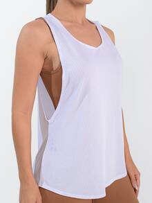 Women's Sleeveless Fitness Dry Fit Tank Top, Basic Oval Shape, Loose Fit, Covers Your Butt. - 白色 - 查看 5