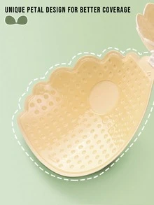 1/2 Pieces Set Of Lace Invisible Breast Petals, Push-Up And Lifting Bra, Invisible Silicone Self-Adhesive Nipple Covers, Front Clasp And Back Strap Design, Reusable, Suitable For Bikinis And Strapless Evening Gowns.