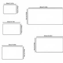 Tapete para secar louça em estilo moderno clássico (1/10 peças) com design elegante de tipografia de cozinha, apresentando garfo, faca, pizza e café em fundo preto. Perfeito para bancada, cafeteria, bar, decoração de primavera e decoração de casa. Um presente atencioso para a família. Inclui tapete para secar louça, tapete para utensílios e suporte para cafeteira. Decoração para casa.