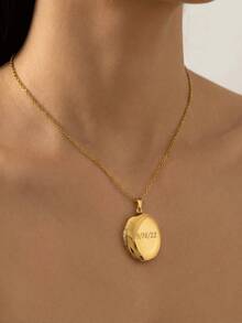 1pc Custom Heart-Shaped Photo Necklace - Stainless Steel Locket, Elegant Gift For Valentine's Day, Anniversary Or Casual Wear, Casual Wear Necklace | Romantic Gift | With Chain, Personalized Necklace,Clothing, Shoes & Jewelry - Multicolor 4 - View 3